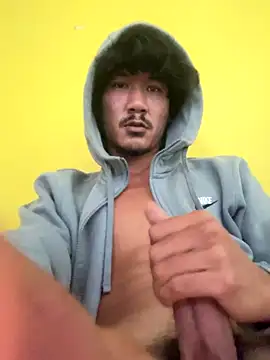 juniiorre online show from November 2025 01:43:02 PM