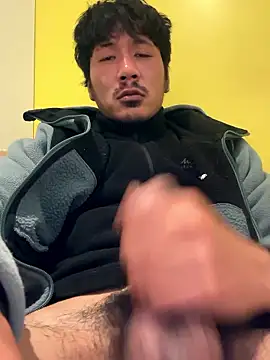 juniiorre online show from March 2026 01:17:01 PM