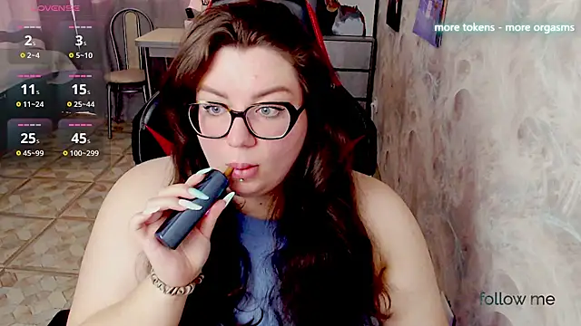 Snapshot of alexa_sweetyy chatting on May 2026 04:50:02 AM alexa sweetyy online show from May 2026 04:50:02 AM