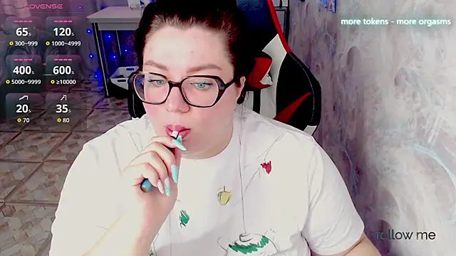 Snapshot of alexa_sweetyy chatting on May 2026 06:10:02 AM alexa sweetyy online show from May 2026 06:10:02 AM