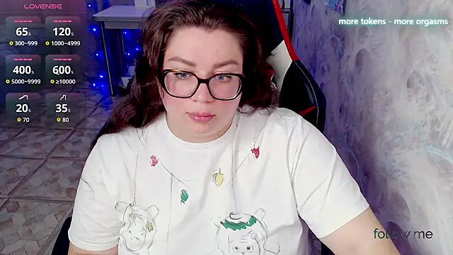 Snapshot of alexa_sweetyy chatting on May 2026 07:58:01 AM alexa sweetyy online show from May 2026 07:58:01 AM