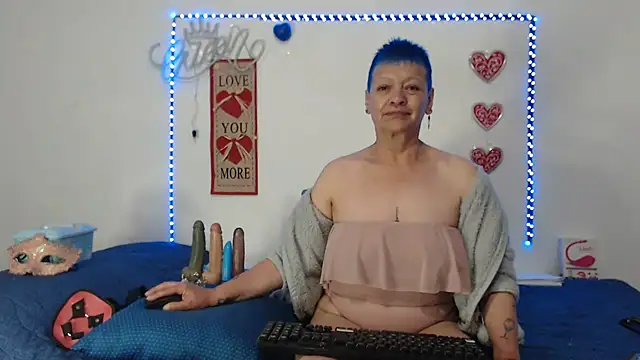 loquitaqueen011 online show from February 2025 08:02:02 PM