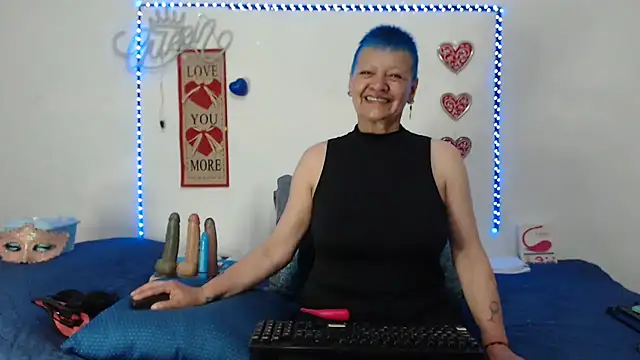 loquitaqueen011 online show from March 2025 07:16:02 PM