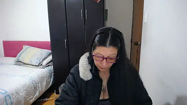 Snapshot of latin49 chatting on June 2026 05:31:01 AM latin49 online show from June 2026 05:31:01 AM