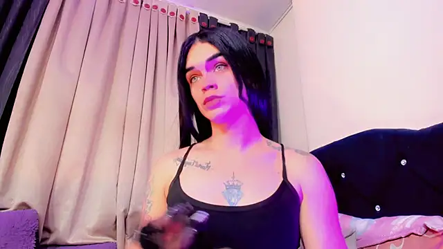 Snapshot of lesly_xx chatting on July 2026 03:33:02 AM lesly xx online show from July 2026 03:33:02 AM