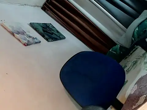 Snapshot of SweetlovelyLhena chatting on December 2025 05:29:02 PM SweetlovelyLhena online show from December 2025 05:29:02 PM