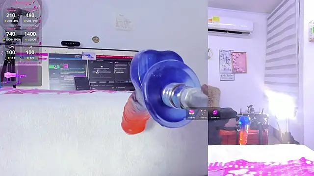 Soraya Davis online show from November 2025 09:09:01 AM