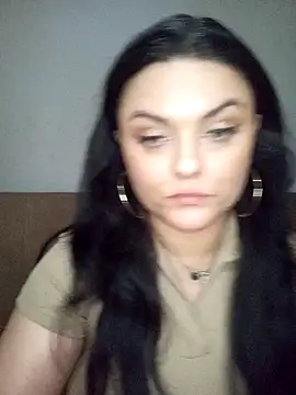 Snapshot of sweetychloelle chatting on December 2024 07:10:01 PM sweetychloelle online show from December 2024 07:10:01 PM