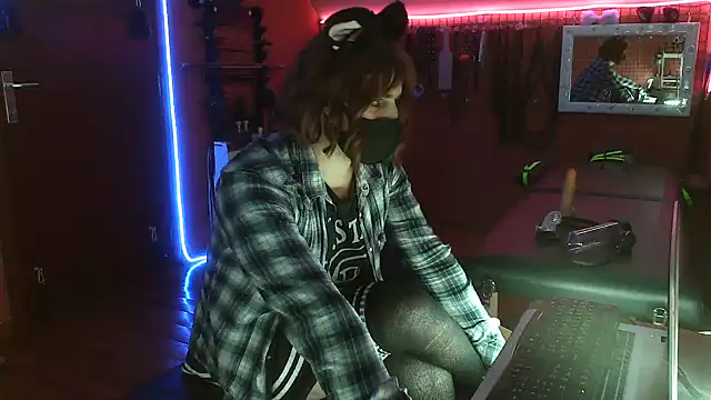 Ginny-the-bdsm-nympho online show from May 2026 05:31:02 PM