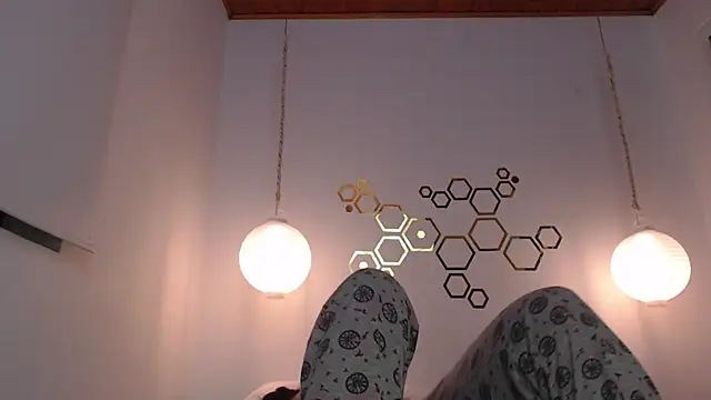 adriscute online show from February 2025 06:45:02 AM