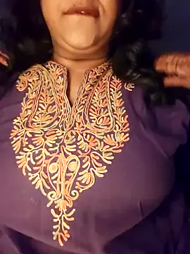 sassy horny online show from December 2024 12:30:02 AM