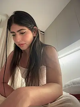 Snapshot of Gaby_zahir_ chatting on December 2025 10:02:01 AM Gaby zahir online show from December 2025 10:02:01 AM