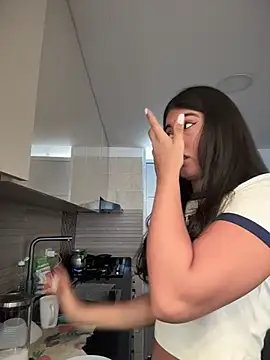 Snapshot of Gaby_zahir_ chatting on December 2025 01:18:02 PM Gaby zahir online show from December 2025 01:18:02 PM