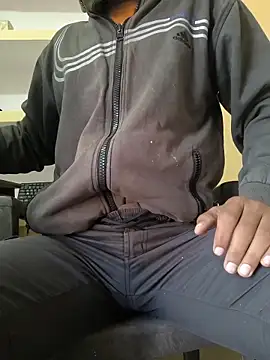 Snapshot of Im_Aryan chatting on December 2025 02:18:01 AM Im Aryan online show from December 2025 02:18:01 AM