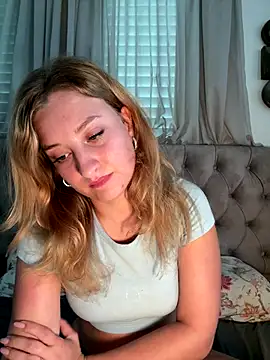 MileySummer online show from November 2025 02:17:01 PM