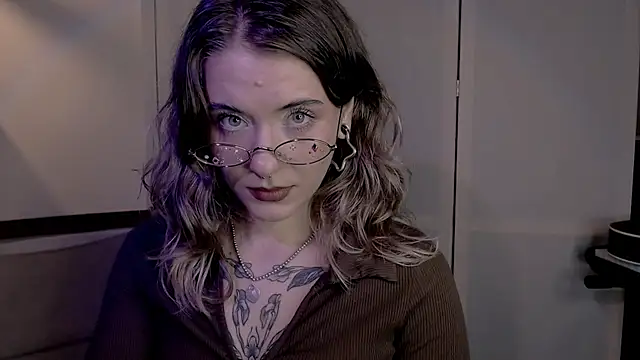 Snapshot of risha_laas chatting on December 2024 04:01:02 PM risha laas online show from December 2024 04:01:02 PM