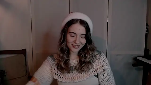 Snapshot of risha_laas chatting on December 2024 06:41:01 PM risha laas online show from December 2024 06:41:01 PM