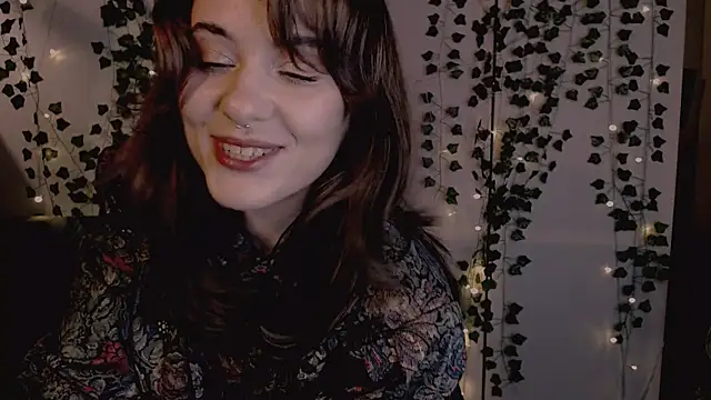 risha laas online show from November 2025 07:57:01 PM