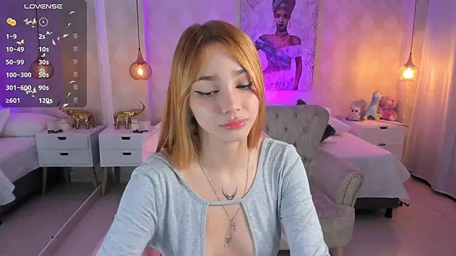 Snapshot of LITTLE-VIVI chatting on January 2025 03:42:02 AM LITTLE-VIVI online show from January 2025 03:42:02 AM