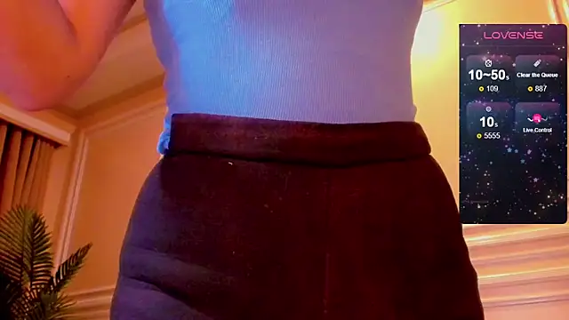 Snapshot of YOURCRISTINAS chatting on September 2025 06:07:01 AM YOURCRISTINAS online show from September 2025 06:07:01 AM