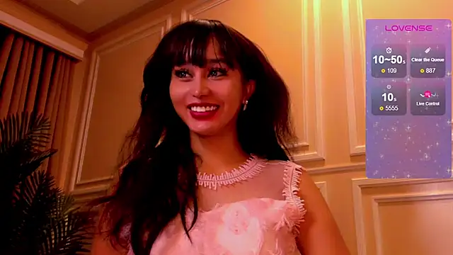 Snapshot of YOURCRISTINAS chatting on October 2025 04:15:02 AM YOURCRISTINAS online show from October 2025 04:15:02 AM