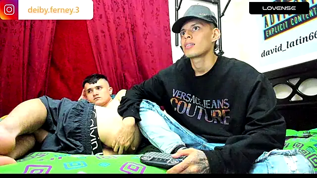 davidlatin66 online show from December 2024 02:27:02 AM