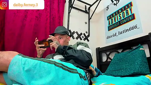 davidlatin66 online show from March 2025 01:27:01 AM