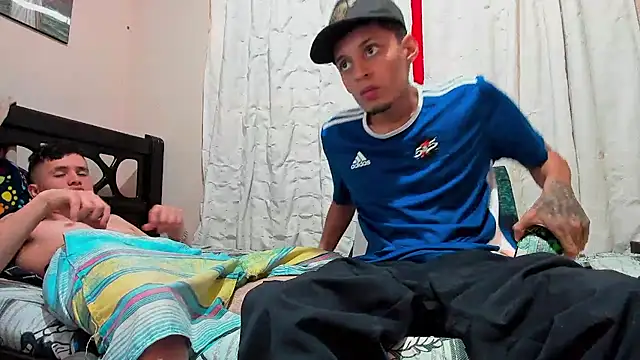 Snapshot of davidlatin66 chatting on February 2026 06:15:01 PM davidlatin66 online show from February 2026 06:15:01 PM