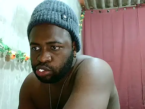 2ocmaxi online show from December 2025 08:28:02 PM