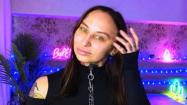 Cool Freak  online show from February 2025 10:10:02 AM