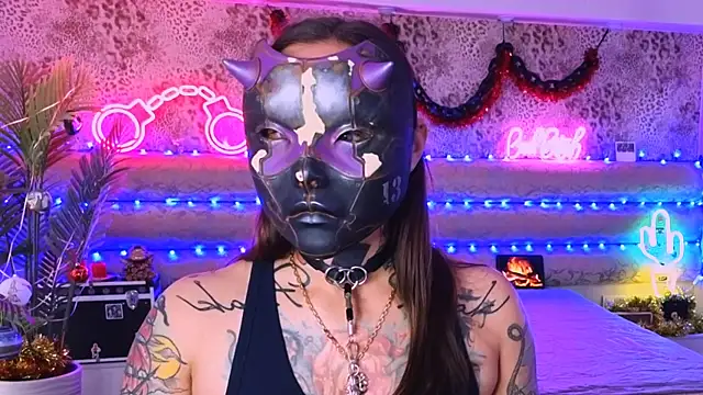 Cool Freak  online show from November 2025 10:03:01 AM