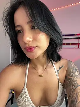 Snapshot of Ale_Lewis chatting on March 2025 02:21:01 PM Ale Lewis online show from March 2025 02:21:01 PM