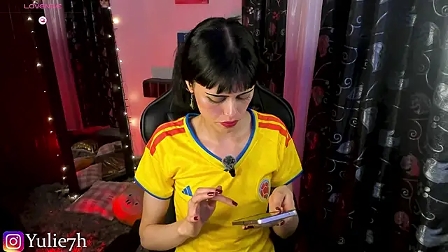 Snapshot of _Jessy_Moon_ chatting on June 2026 12:11:02 AM Jessy Moon online show from June 2026 12:11:02 AM