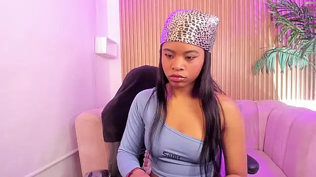 Mia damm online show from September 2025 03:54:01 AM