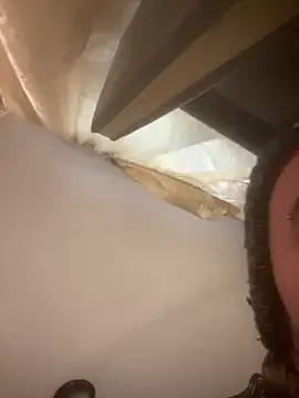 Snapshot of Cristian-Brayan chatting on January 2025 02:00:02 PM Cristian-Brayan online show from January 2025 02:00:02 PM