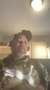 Snapshot of Cristian-Brayan chatting on February 2025 02:04:01 PM Cristian-Brayan online show from February 2025 02:04:01 PM