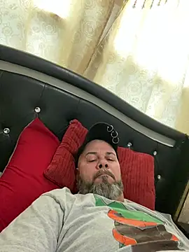 Snapshot of Cristian-Brayan chatting on February 2025 04:32:01 PM Cristian-Brayan online show from February 2025 04:32:01 PM