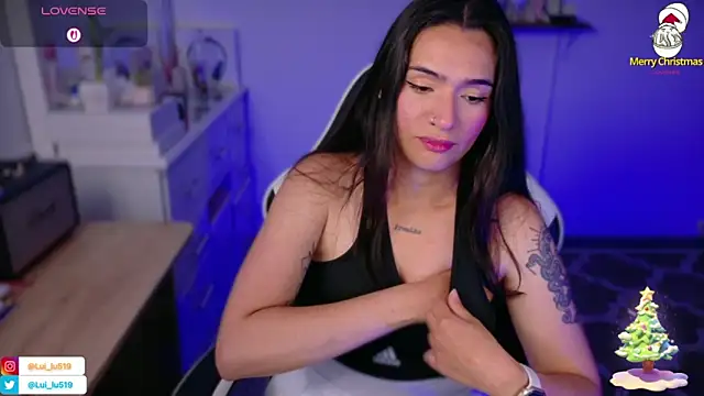 ImLui lu online show from December 2025 11:22:01 PM