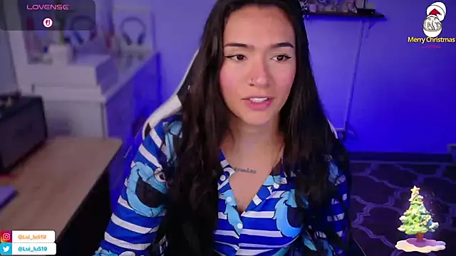 ImLui lu online show from December 2025 06:59:02 PM