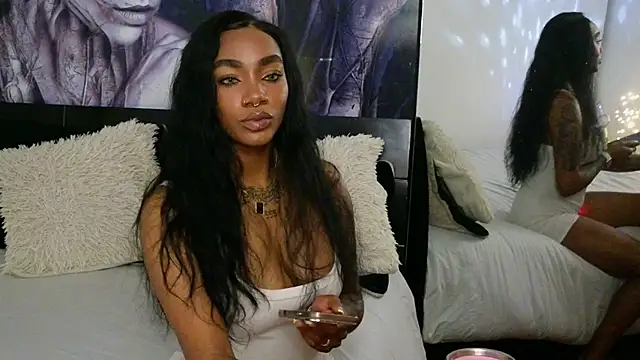 emely brandon online show from February 2026 12:07:01 AM