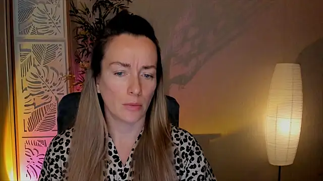 RebeccaMartinez online show from February 2026 05:44:01 AM