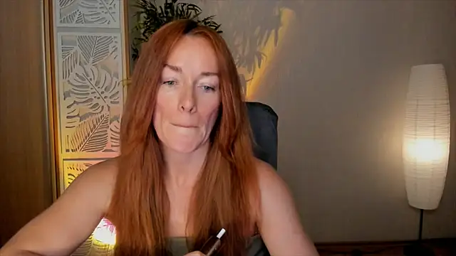 Snapshot of RebeccaMartinez chatting on June 2026 06:11:02 AM RebeccaMartinez online show from June 2026 06:11:02 AM