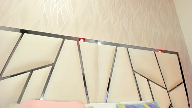 kimberly7  online show from November 2025 11:43:01 AM