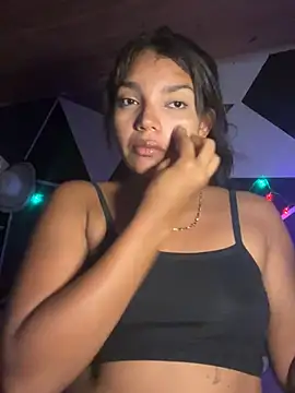 Snapshot of emilyharber chatting on February 2026 08:51:02 PM emilyharber online show from February 2026 08:51:02 PM