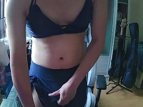 swimsuitloves online show from September 2025 02:28:02 AM