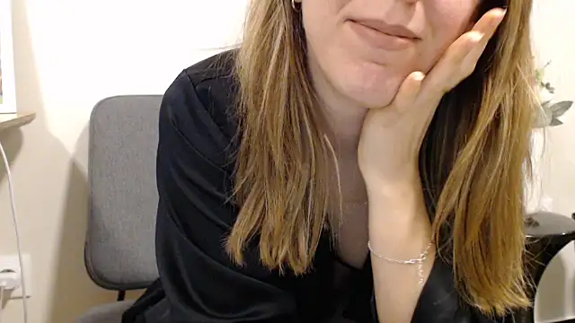 ninfa2000 online show from February 2026 09:05:02 PM