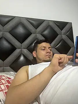 Snapshot of Rick_Diesel_ chatting on July 2026 04:41:01 AM Rick Diesel online show from July 2026 04:41:01 AM