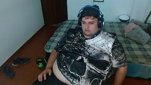 Snapshot of altairstudiosvip_ chatting on December 2024 08:05:01 AM altairstudiosvip  online show from December 2024 08:05:01 AM