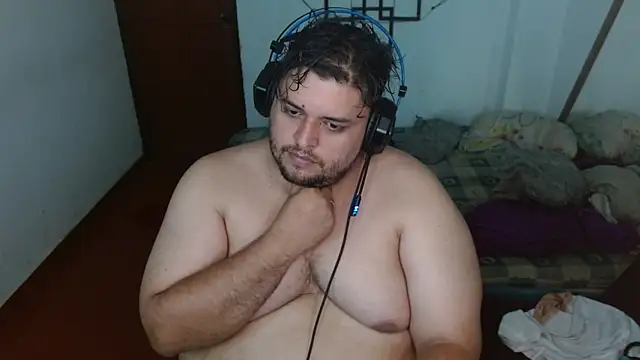 Snapshot of altairstudiosvip_ chatting on December 2024 03:31:02 PM altairstudiosvip  online show from December 2024 03:31:02 PM