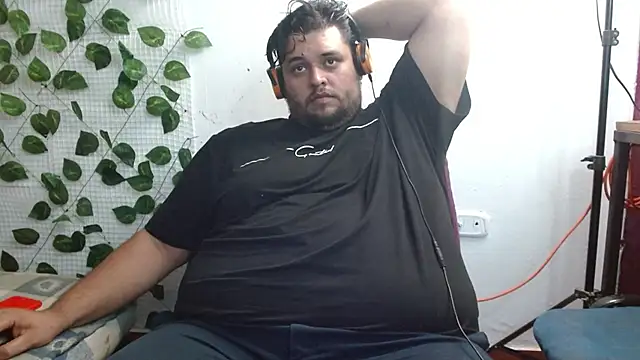 Snapshot of altairstudiosvip_ chatting on February 2025 10:10:02 PM altairstudiosvip  online show from February 2025 10:10:02 PM